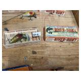Vintage Heddon River Runt & Box