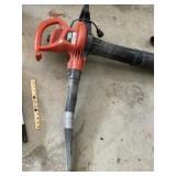 B&D Yard / Garage Blower