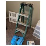 4' Werner Step Ladder & Poly Tarp