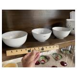 Chili Bowls + Batter Bowl