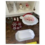 Christmas Serving Dished & Decor in Grp