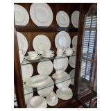 Nice Wedgwood China Set (80+ Pcs)