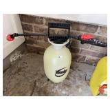 1 Gallon Roundup Sprayer