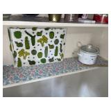 Sm. Slow Cooker ~ Serving Tray & Basket