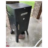 Cuisinart Electric Smoker (Clean & Ready to use)