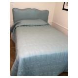 Near New Queen Bed & Bedding set + Spread Set