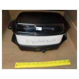 Old School West Bend Slow Cooker (Lift off Bowl)