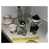 Tea Pot ~ Shakers & Misc in Grp