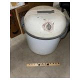 Vintage Kenmore Portable Washing Machine (192)