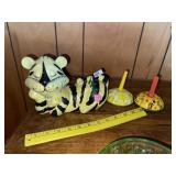 Vintage Tiger & 2 Noise Makers