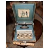 Vintage Underwood Portable Typewriter
