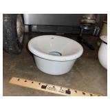 Vintage Enamel Granite Ware Cuspidor Spitoon