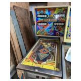Vintage Gold Record Pinball Machine (See below)