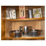 Vintage Kitchen Utensils ~ Cake Pans