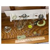 Necklaces & Jewelry in Grp
