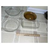 Pyrex Casserole Dish & 2 Pie Plates
