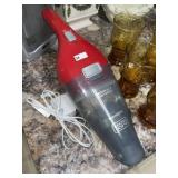 B&D Lithium Hand Vac (Good)