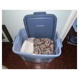 Plstic Tote/Lid and Material