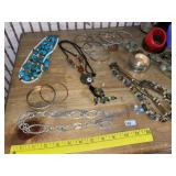 Necklaces & Jewelry in Grp