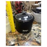Compact Ninja Slow Cooker