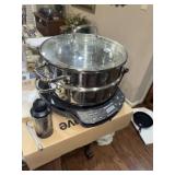 Nuwave Gold Induction Cooker & Pan Set
