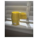 Tupperware Measure Cup Set