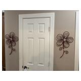 Pr of Metal Flower Wall Decor