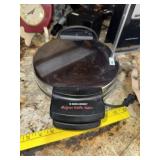 B&D Chrome Belgian Waffle Maker