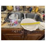 Pioneer Woman Sifter & Plate
