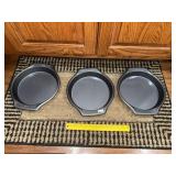 (3) Wilton Cake Pans