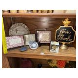 Scripture Decor and Give Thanks Grp