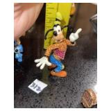 Disney Arribas Bros. Figurine (Goofy)