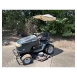 Crafftsman Lawn Tractor (Non running & been sittin