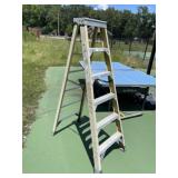 6' Fiberglass Step Ladder