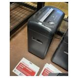 Paper Shredder & Lubricant