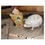 Keebler Cookie Jar & Pig Cookie Jar