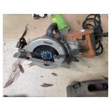 Rigid 7.5' Worm Drive Circular Saw