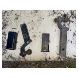 (2) Receiver Hitches w Trailer Balls