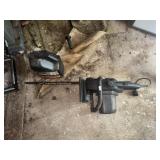 Craftsman Electric 18' Chainsaw & Bar Oil