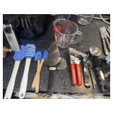 Pizza Cutter & Utensils in Grp