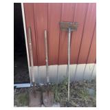 (2) Shovels & Scraper