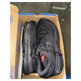 Pr of New Men's Shoes (12)