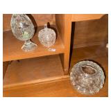Fairy Lamp & (2) Covered Dishes