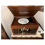 Retro Radio/Stereo w/ Disc Player