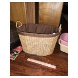 Basket w Cloth Liner
