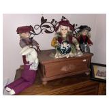 (4) Porcelain Collector Dolls + Rabbit