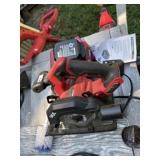 Skil Cordless Lithium Circular Saw/Charger (Good)