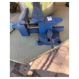 Bench Vise
