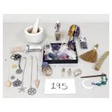 Wicca / Witchcraft Crystals, Jewelry, Skull,...
