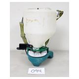 $113 Warren's Granulate Spreader (No Ship)